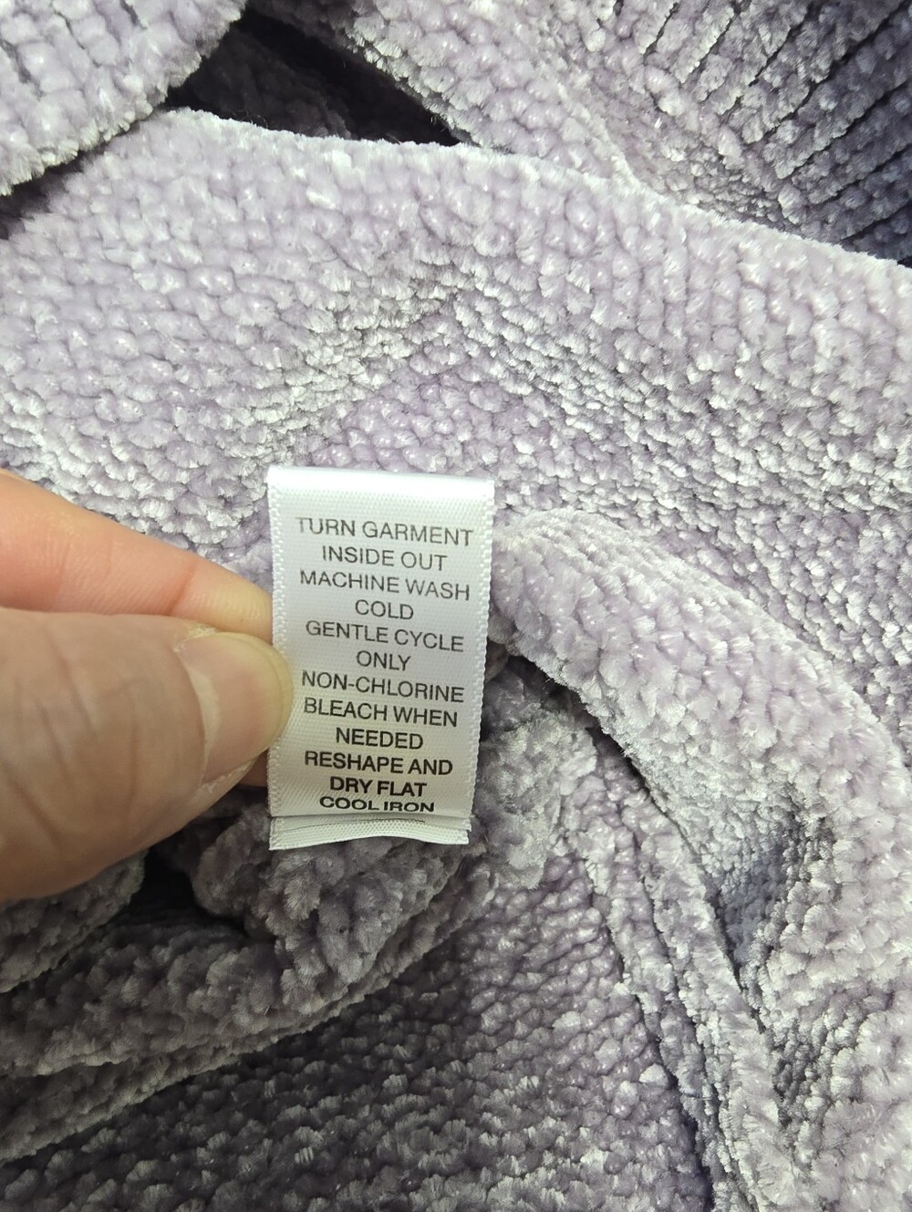 Charlotte. Russe Women's Lavender V-neck Tunic Sweater Size Small - Picture 5 of 8